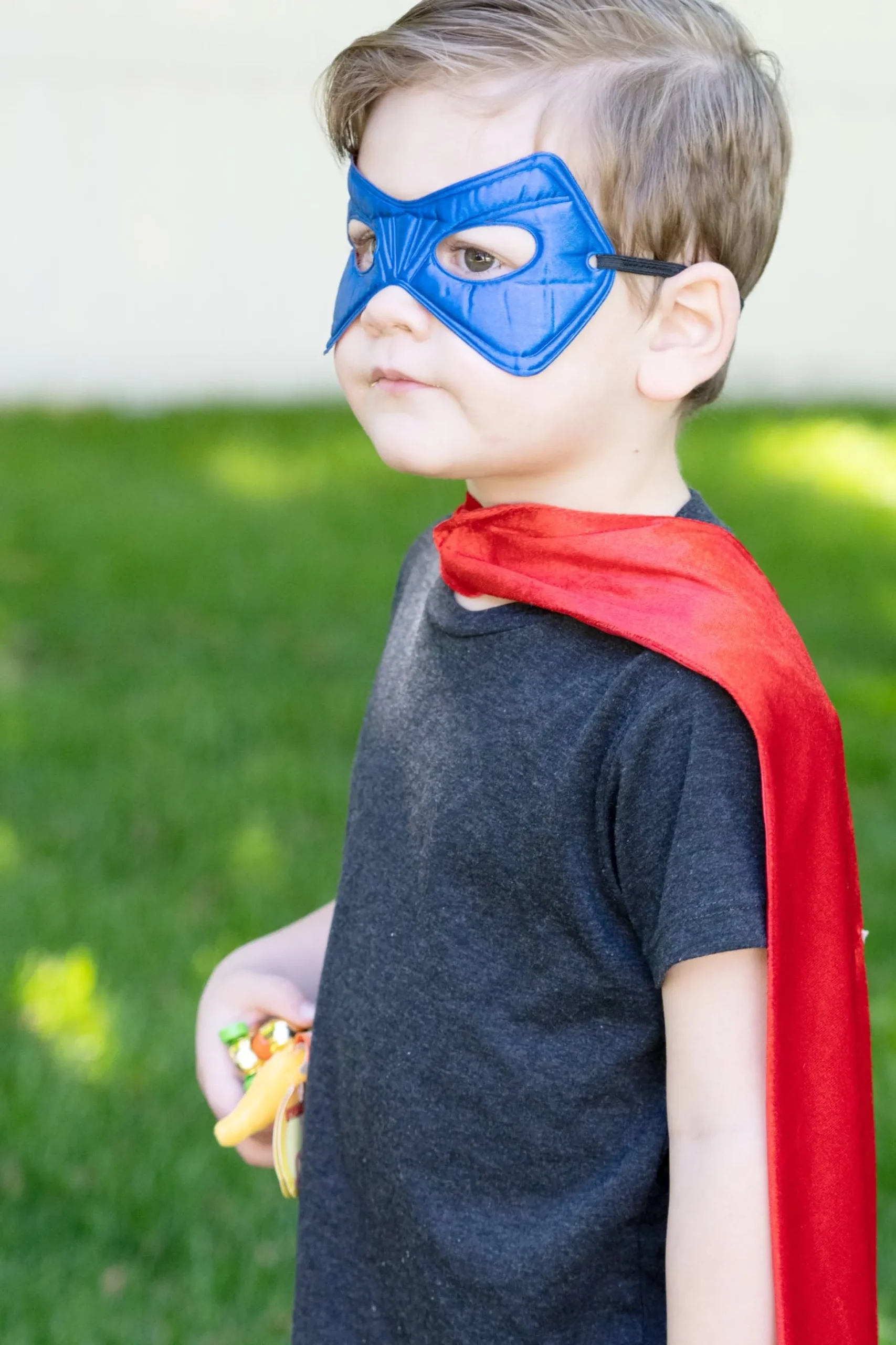 Little Adventures American Hero Cape & Mask Set> Dress Ups