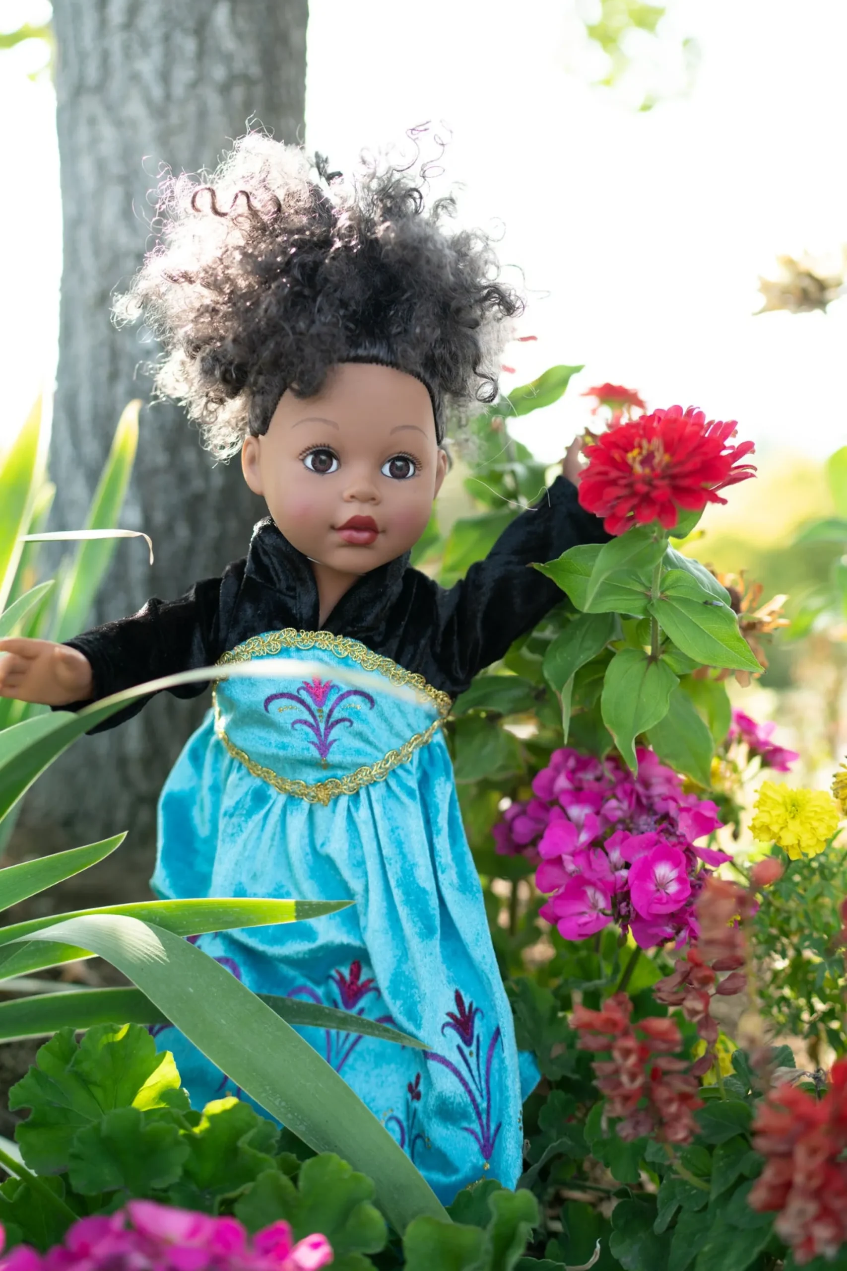 Little Adventures Doll Dress Ice Queen Coronation> Doll Dress Ups