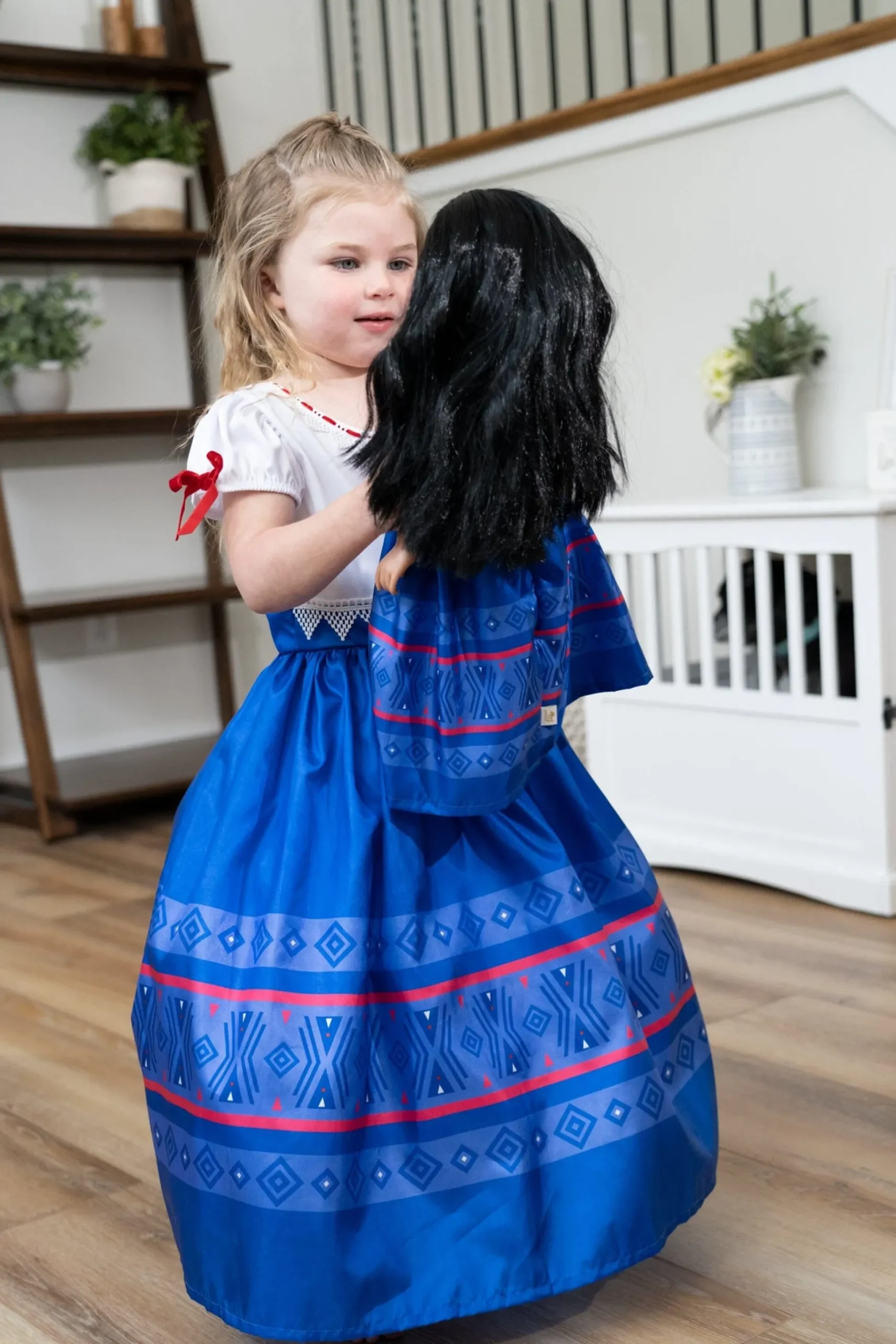 Little Adventures Doll Dress Strong Princess> Doll Dress Ups