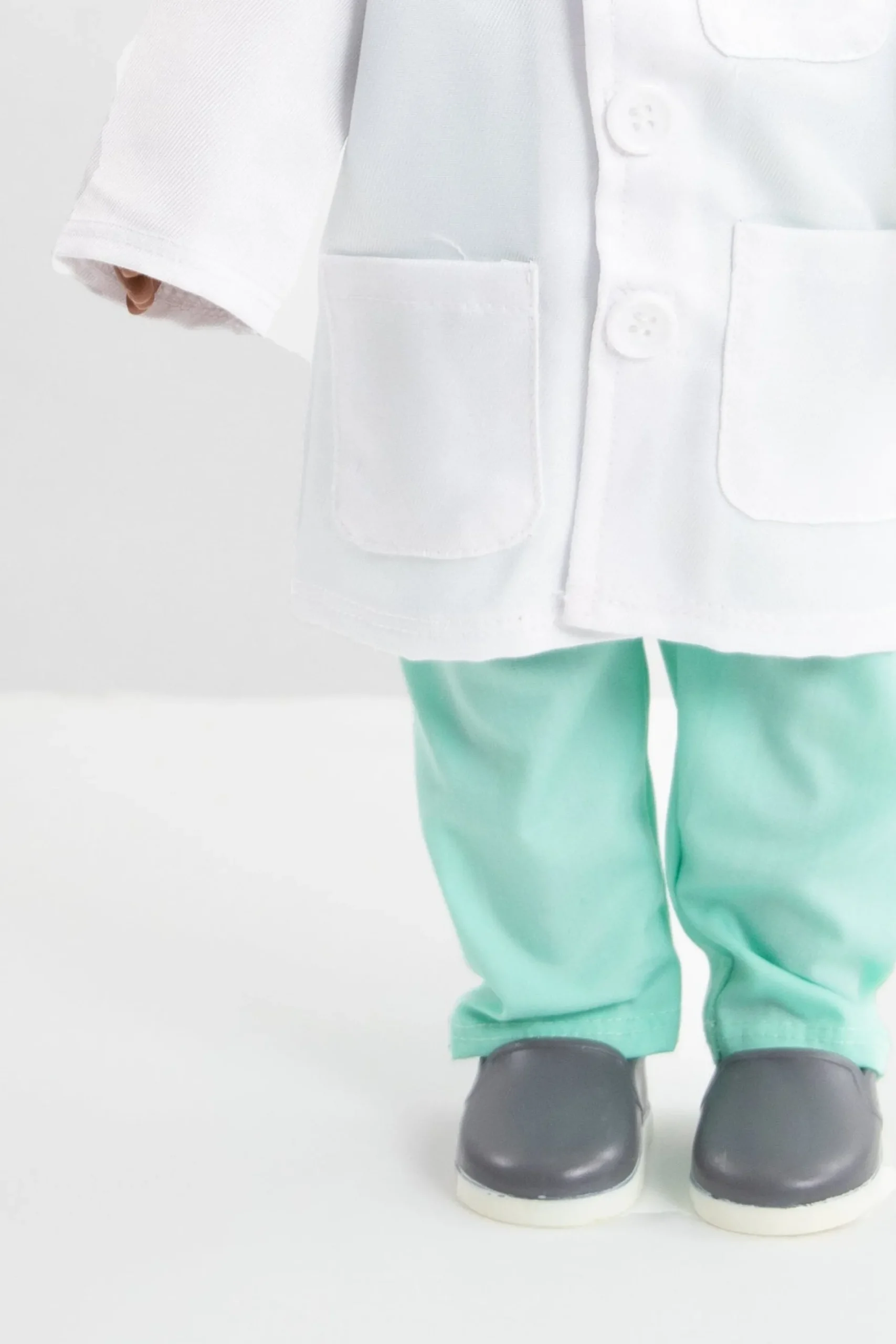 Little Adventures Doll Outfit Doctor> Doll Dress Ups