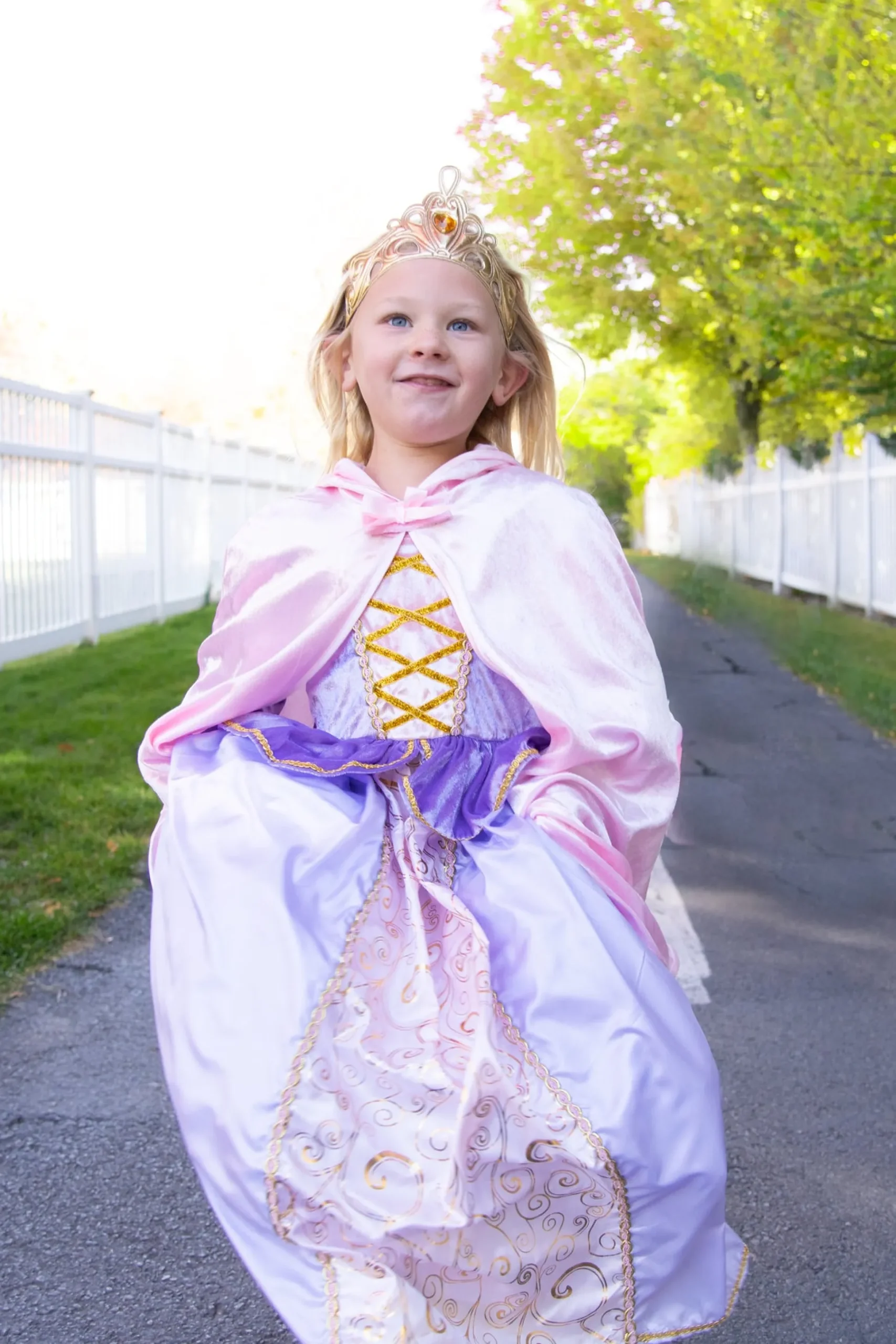 Little Adventures Pink Cloak> Cloaks