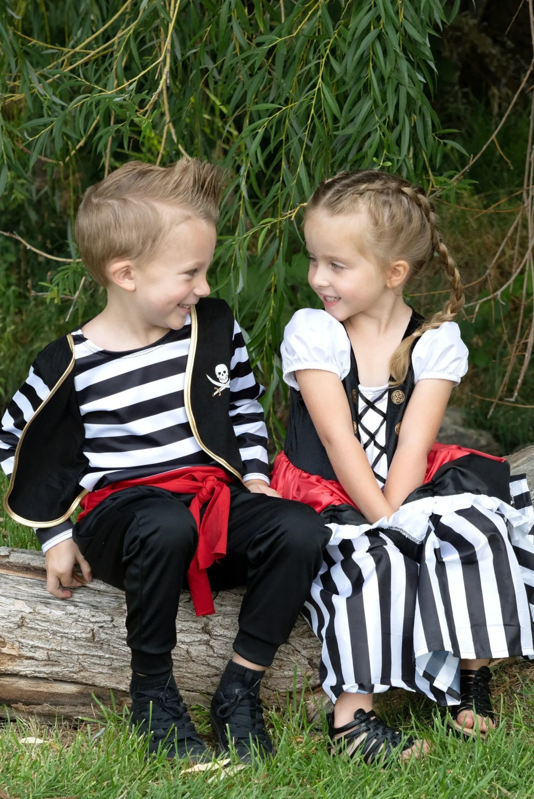 Little Adventures Pirate Set> Pirates