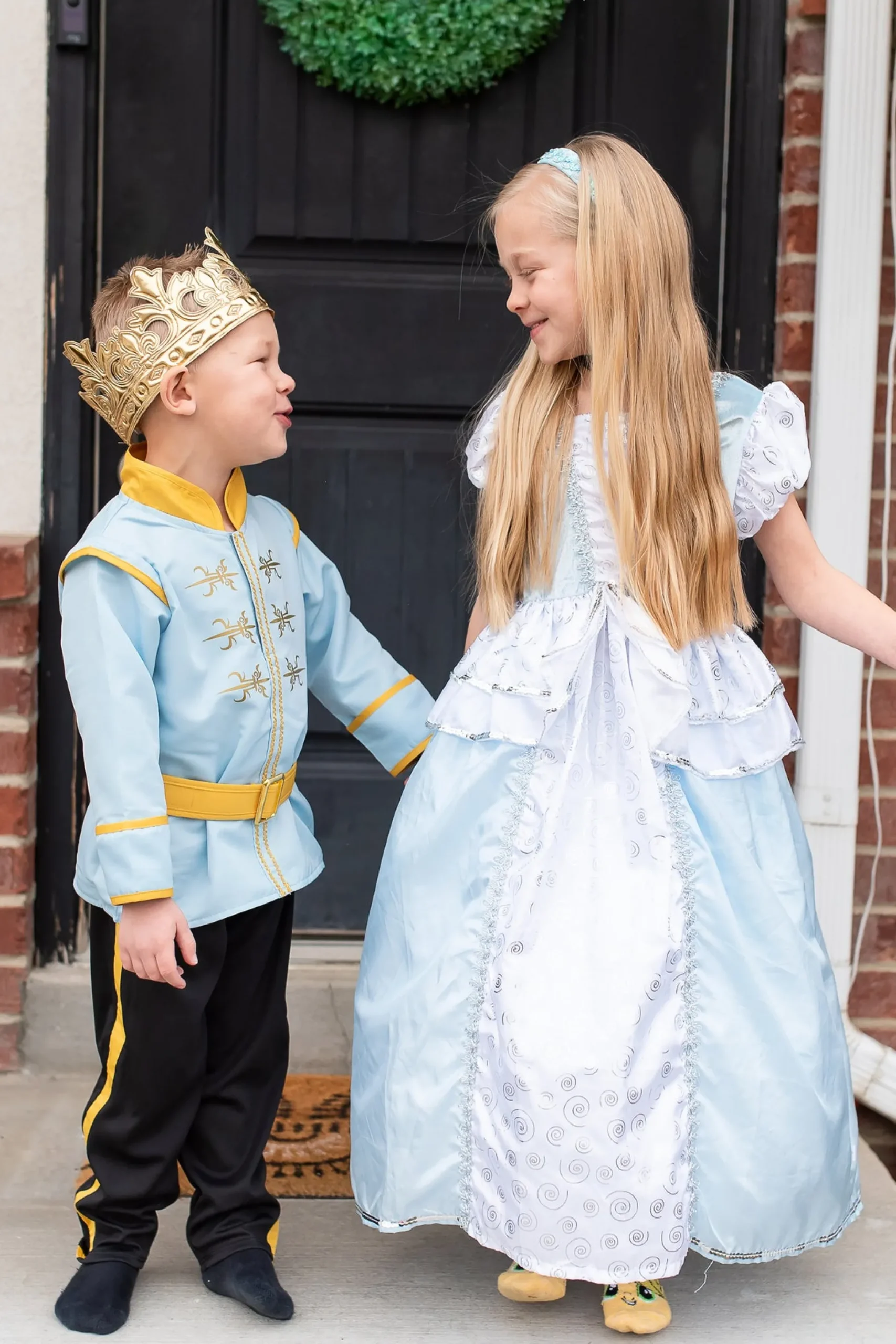 Little Adventures Prince Charming Set> Dress Ups
