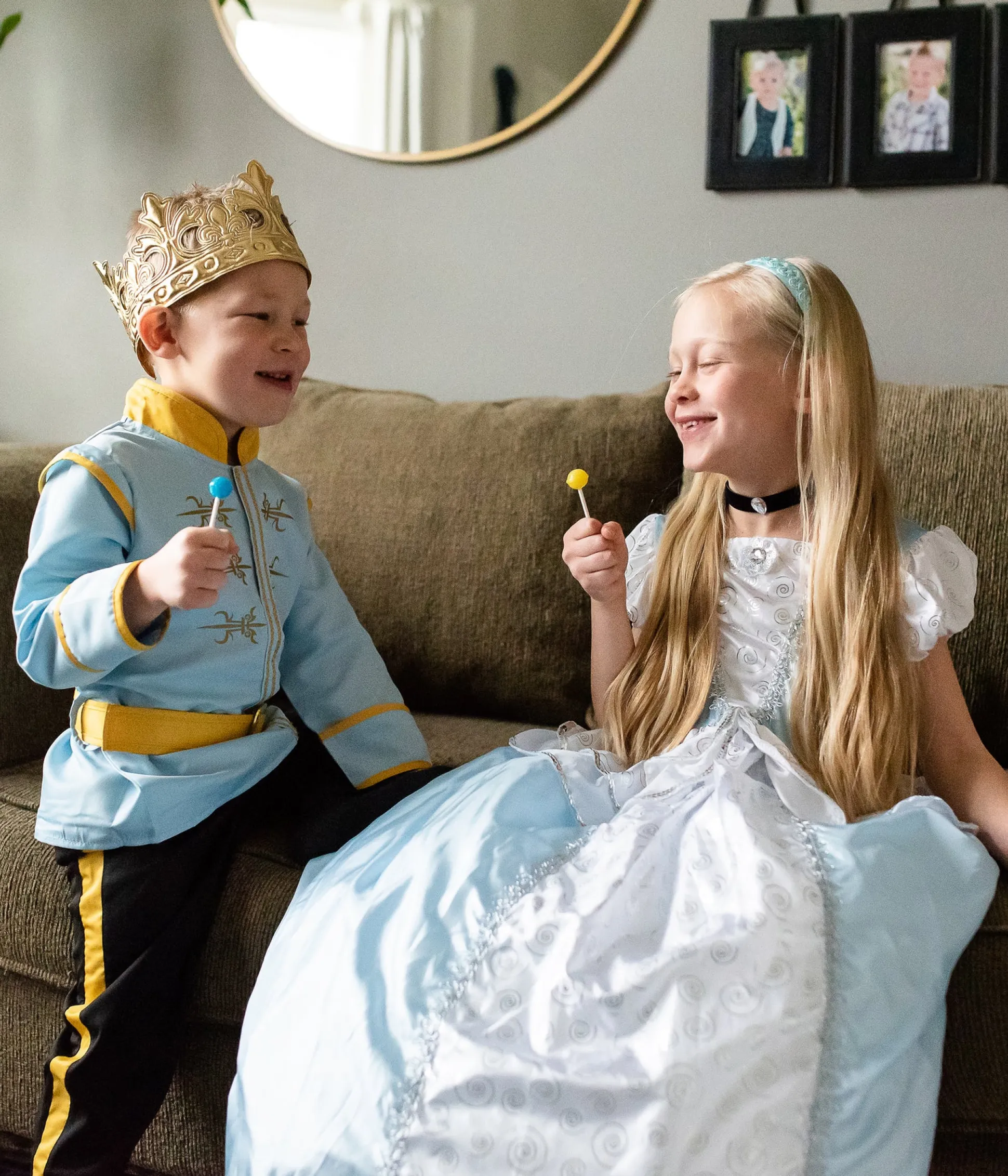 Little Adventures Prince Charming Set> Dress Ups