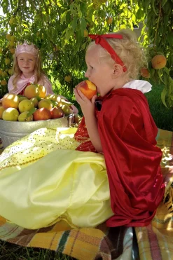 Little Adventures Red Cloak><noscript><img width=