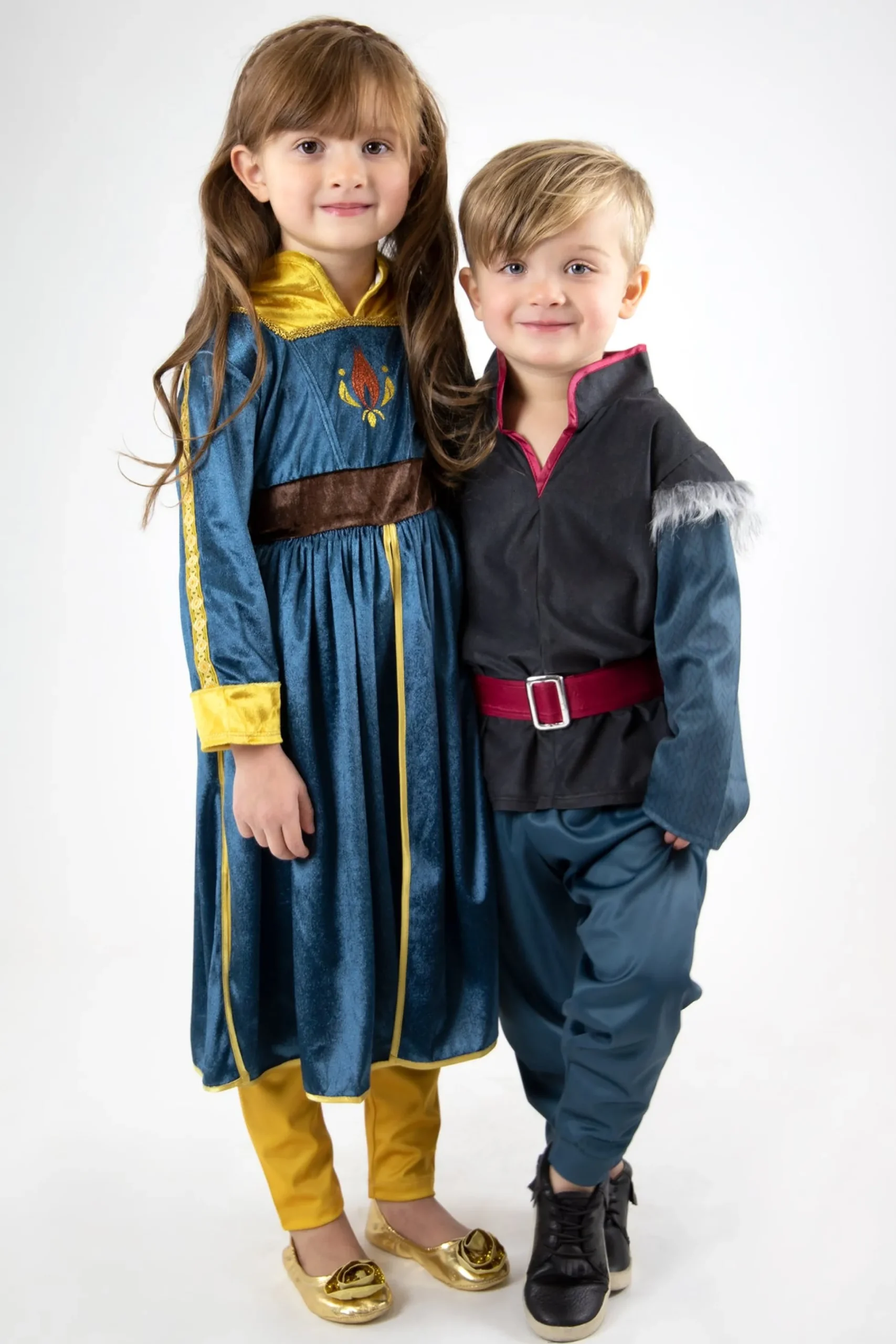 Little Adventures Royal Ice Master Set> Dress Ups