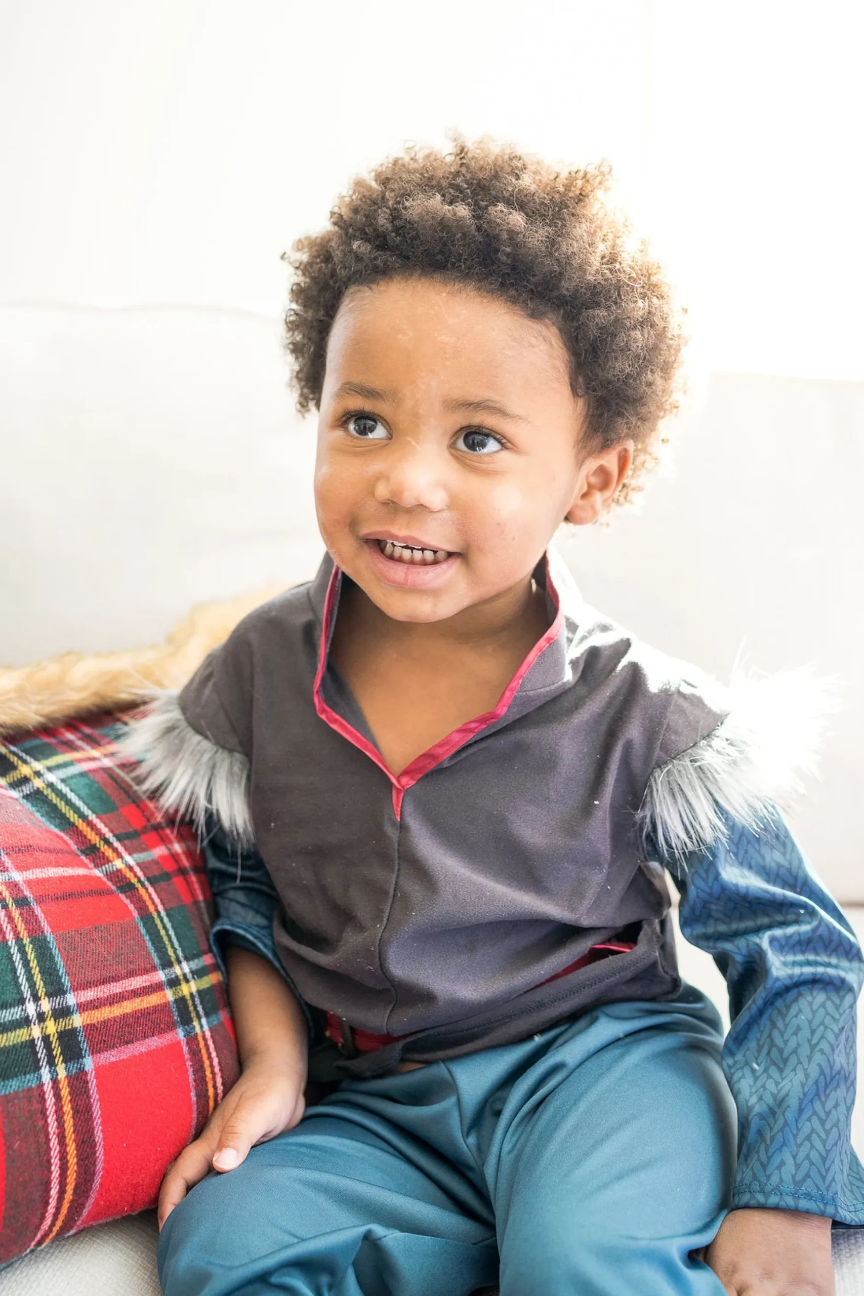 Little Adventures Royal Ice Master Set> Dress Ups